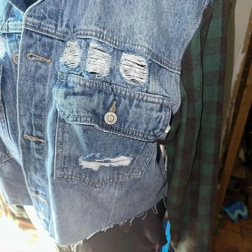 Bridge by Gly distressed S checked sleeve normcore jean jacket